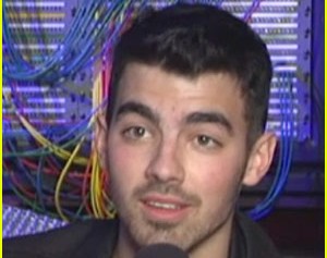 Joe Jonas: Izdal je več podrobnosti novega albuma