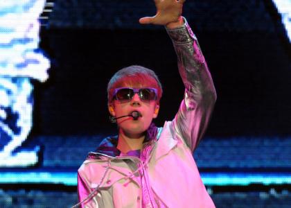 Justin Bieber: Izpolnil bo obljubo predsednika Obame!