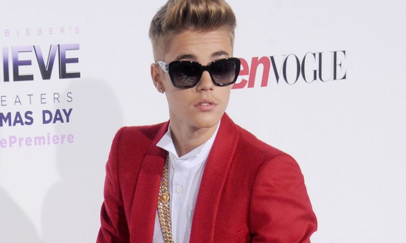 Justin Bieber: Brani svoje prijatelje!