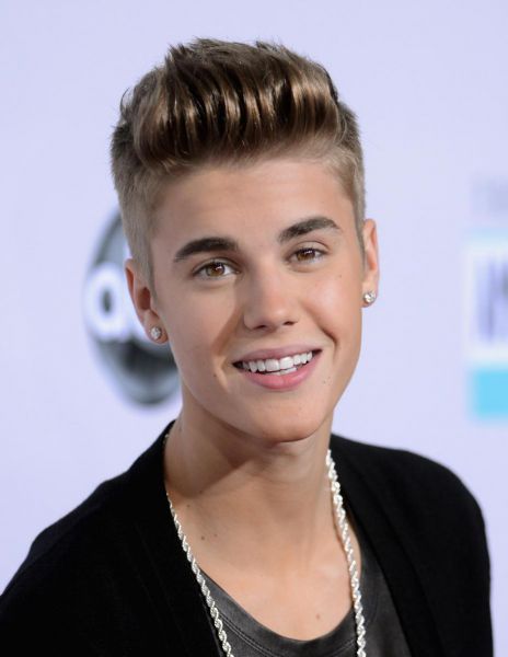 Lepo! Justin Bieber: Žrtvam tornada podaril vstopnice!