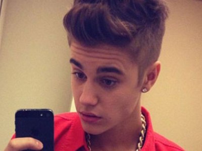 Justin Bieber: Zasegli so mu telefon!