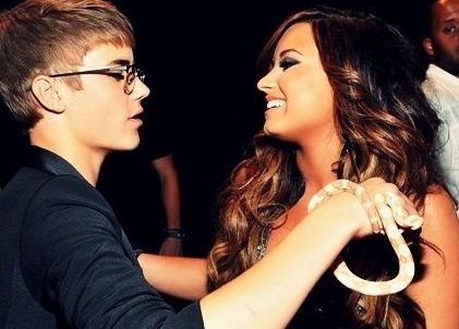 Vroče! Justin Bieber: Bo posnel duet z Demi Lovato?