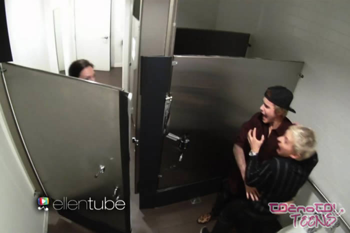 VIDEO! Justin Bieber z Ellen v toaleti prestrašil oboževalko!