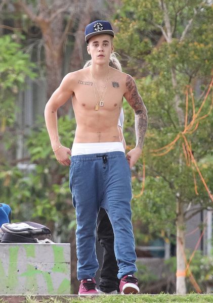 FOTO: Justin Bieber med skejtanjem v Avstraliji!