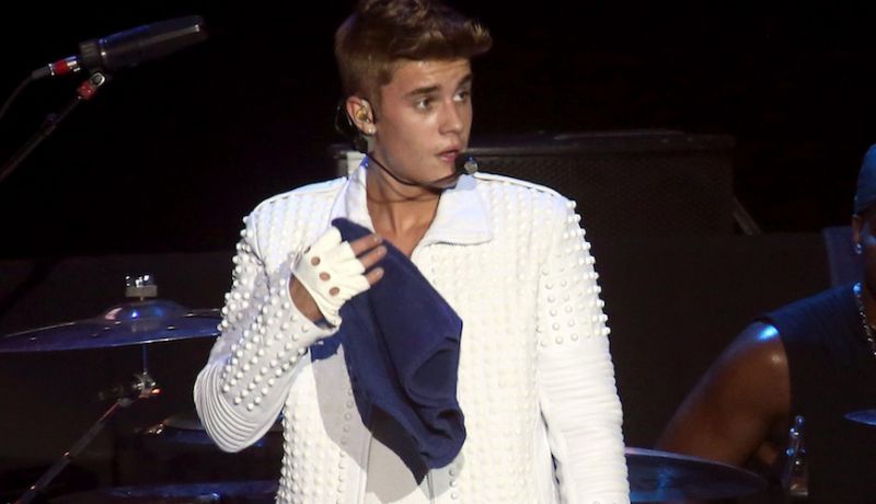 Justin Bieber: Boji se spati sam!