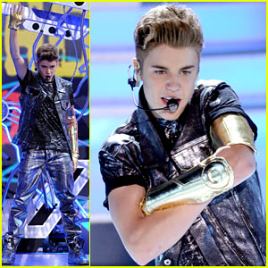 Foto in video: Justin Bieber na TCA