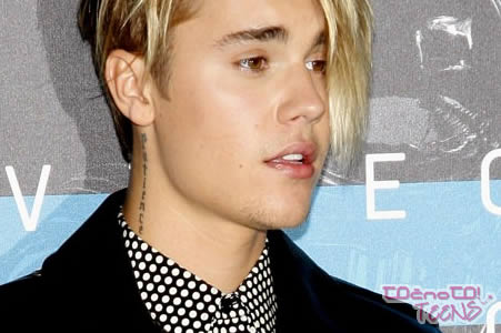Bieber obiskal študente v študentskem baru! – Preveri!