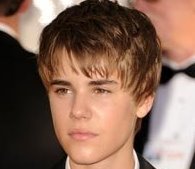 ŠOK: Justin Bieber za frizerja mesečno zapravi kar 1000 evrov!