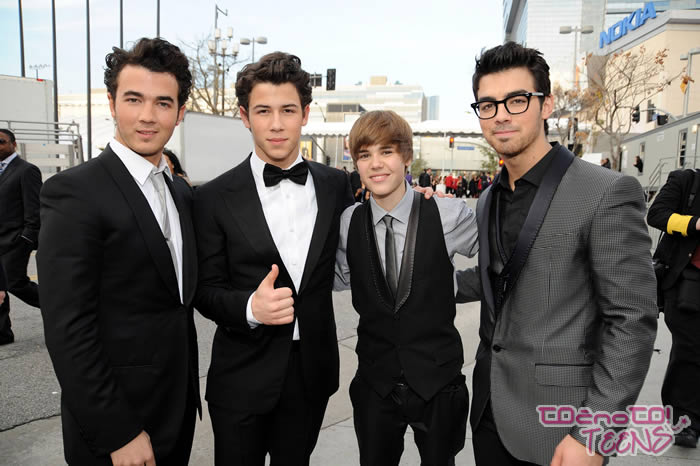 Justin kriv za upad slave The Jonas Brothers!