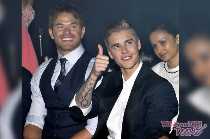 Justin in Kellan uživala v prvi vrsti!