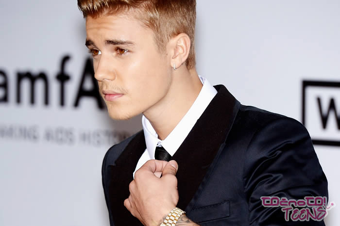 Justin Bieber se samo 'afna'!