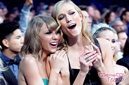 VROČE! Karlie Kloss o prijateljstvu s Taylor Swift!