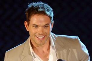 Kellan Lutz o Ashley Greene: Presneto talentirana!