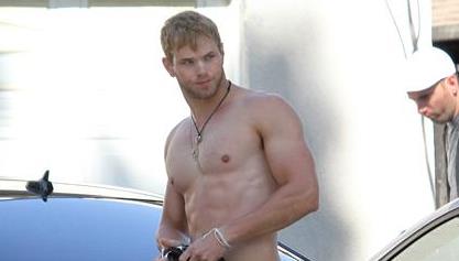 Kellan Lutz: Všeč mu je, če so filmi gledani, ker se sleče