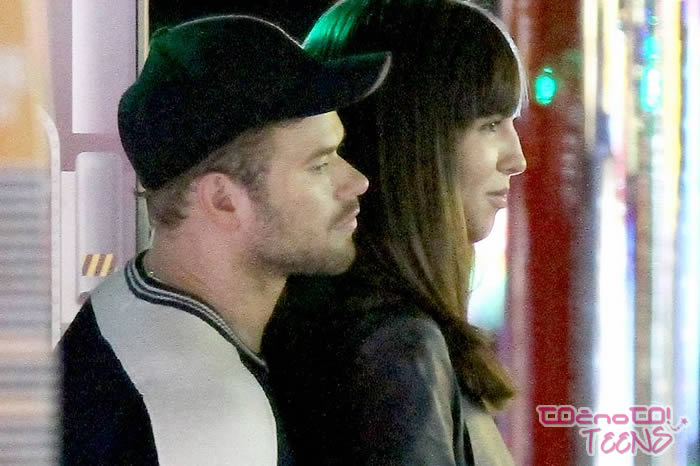 Kellan Lutz: Kdo je skrivnostna rjavolaska?!