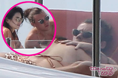 VROČE! Khloe: Izdala je ali sta Kendall in Harry par!