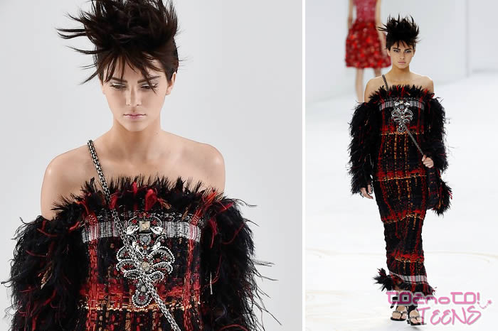 Kendall zavzela modno brv Chanelove modne revije!