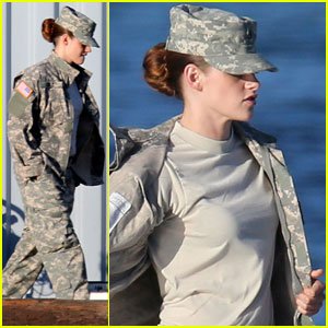 Prvi pogled na Kristen Stewart kot vojakinjo!