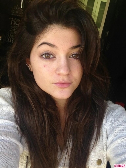 Pogumno! Kylie Jenner: Pokazala je svoj obraz brez ličil!