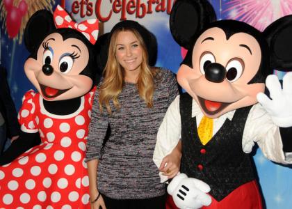 FOTO: Lauren Conrad se je v družbi Miki miške odlično počutila
