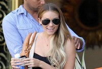 Lauren se za konec noče vrniti v 'The Hills', Kristin bo o tem napisala knjigo
