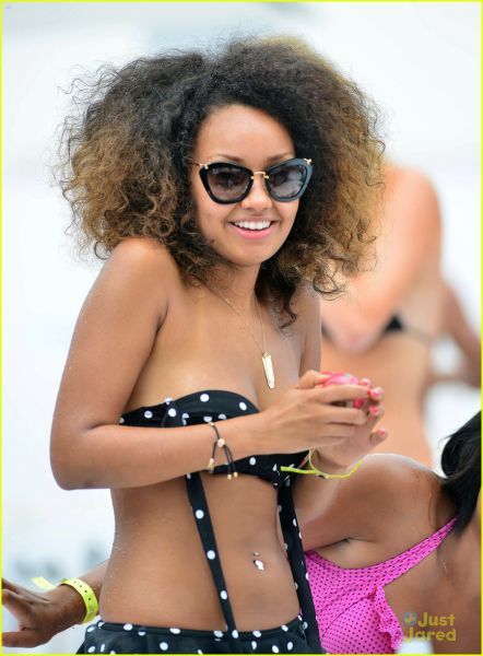 Leigh-Anne iz Little Mix: V kopalkah pokazala čudovito postavo!