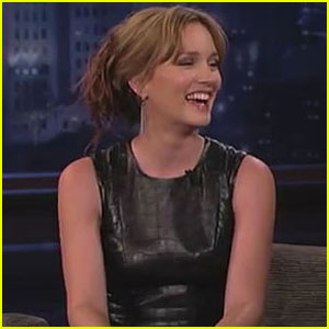 Leighton Meester: Eno uro in pol ujeta v dvigalu!