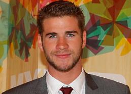 Liam Hemsworth: Od romantične komedije z Miley do trilerja