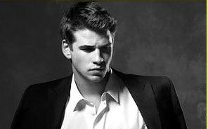Liam Hemsworth: Igralec je postal zaradi brata