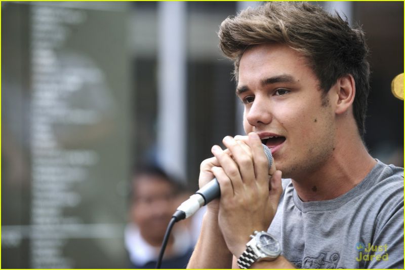 Vroče! Liam iz 1D: Leona Lewis priznala, da sta si dala priložnost?!