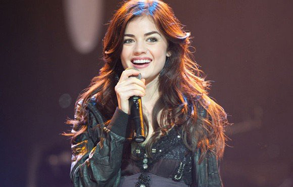 Lucy Hale: Pripravlja se na izdajo prvega albuma!