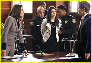 VROČE+FOTO: Miranda Cosgrove: Aretirana!
