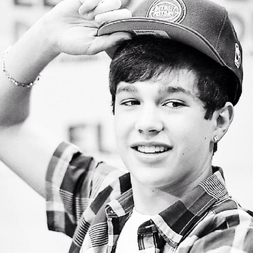 Austin Mahone: Priredil je pesem One Direction!
