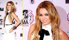VROČE: Miley in Emily na evropskih MTV nagradah!