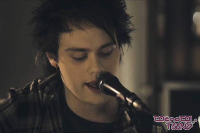 Michael Clifford: ''Vedno izvisim v ljubezni!''
