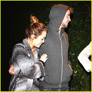 Foto: Miley in Liam: Golobčka na večerji!
