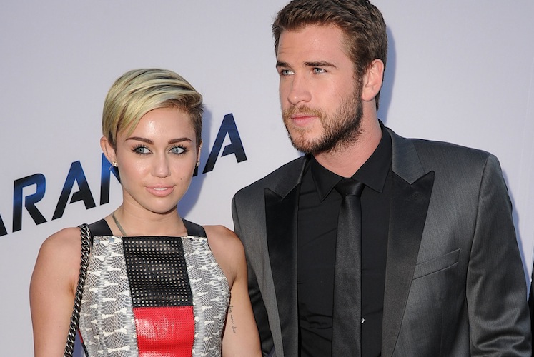 Liam Hemsworth: Še vedno je samski!