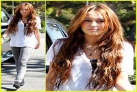 Miley se je naučila igrati klavir v dveh učnih urah