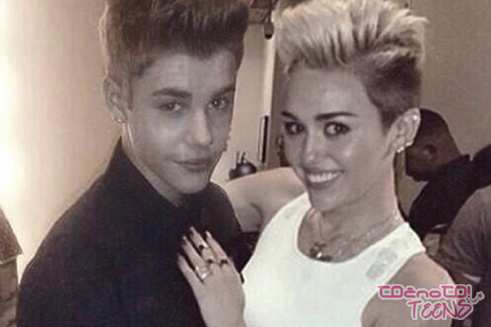 KAJ?! Miley in Justin sta dvojnika!