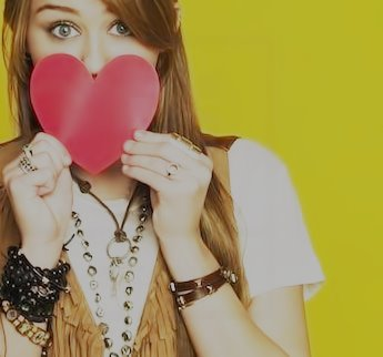 Obleci se kot Miley Cyrus