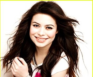 Miranda Cosgrove: Nikakor se ne more odločiti, kam bi šla študirat