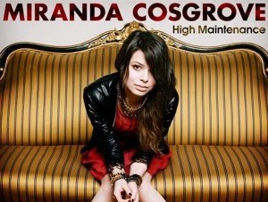 VROČE: Miranda Cosgrove: Odhaja na turnejo z Greysonom Chanceom in izdaja nov EP!
