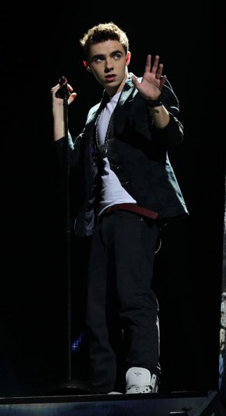 Mu verjamemo? Nathan iz The Wanted: Še nikoli nisem bil na zmenku!