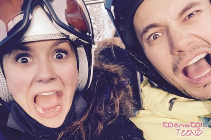 Vampirka Nina Dobrev na snegu v moški družbi!