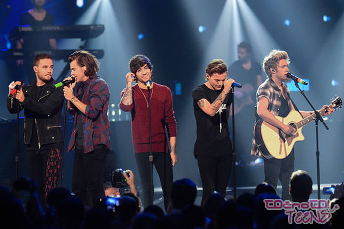 VIDEO! Oglej si koncert skupine One Direction!