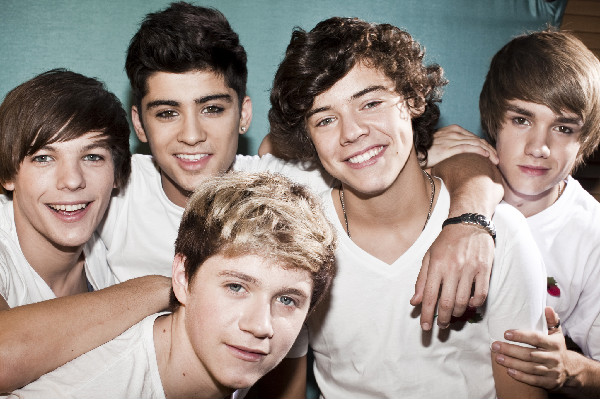 Vroče! One Direction opazili slovenske Directionerje!