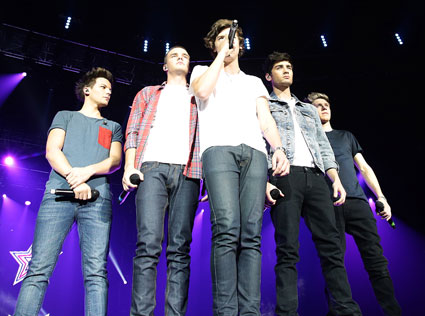 One Direction: Imenovani so bili za najslabšo skupino leta!