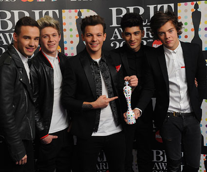 One Direction: Po ZDA se bodo prevažali v avtobusu v stilu Scoobyja Dooja!