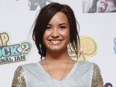 VROČE: Poslušaj delček nove pesmi Demi Lovato!