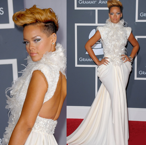 Rihanna osvaja z belino